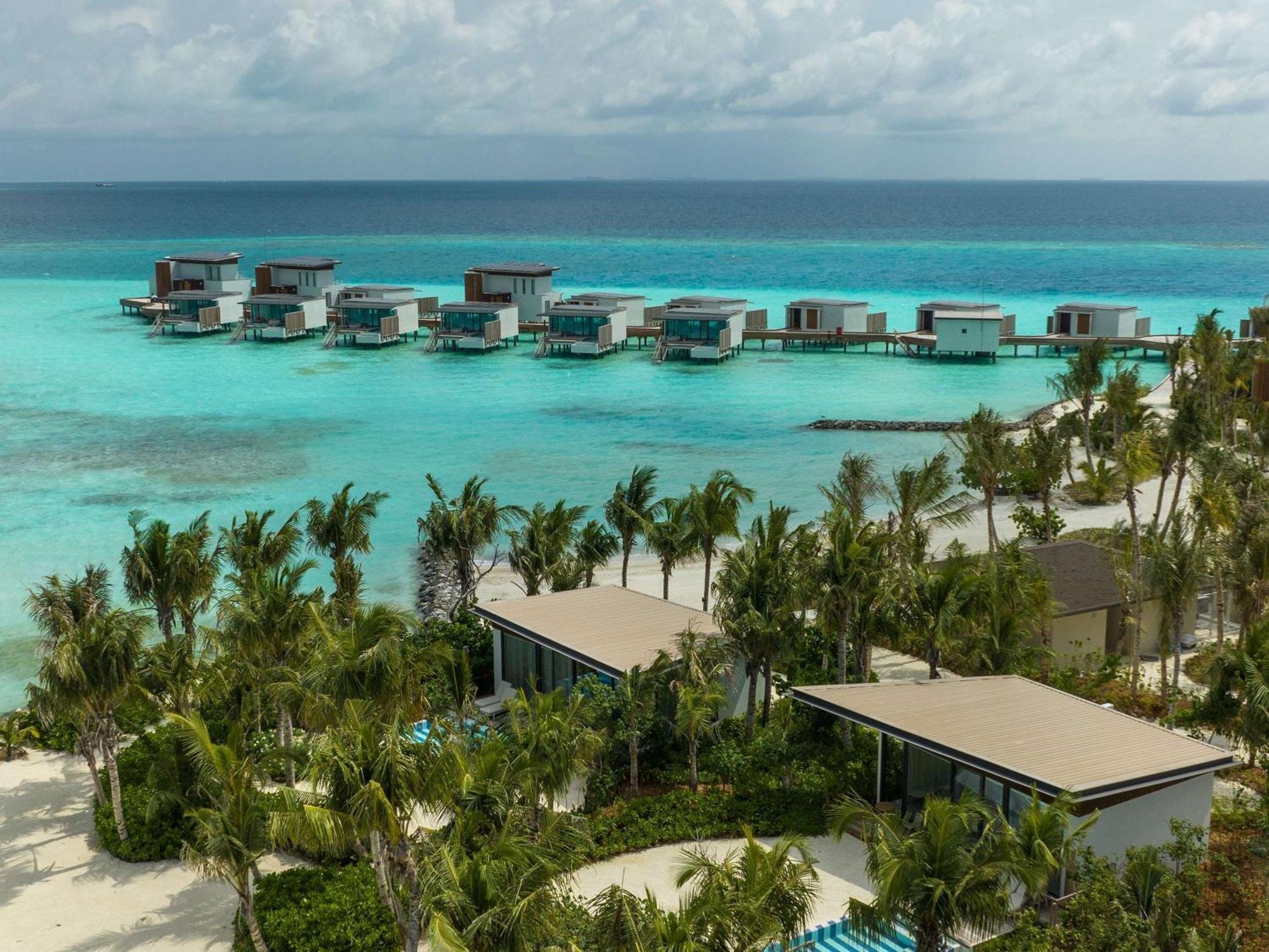 So/ Maldives Hotel Emboodhoo Lagoon Exterior photo